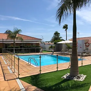  Сasa de vacaciones Leones